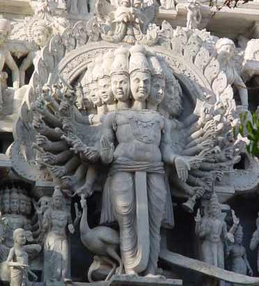 Viswarupa image on Mela Gopuram